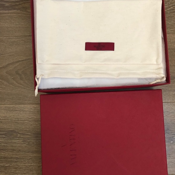 Valentino Garavani velvet high heels size 37 - Picture 4 of 4